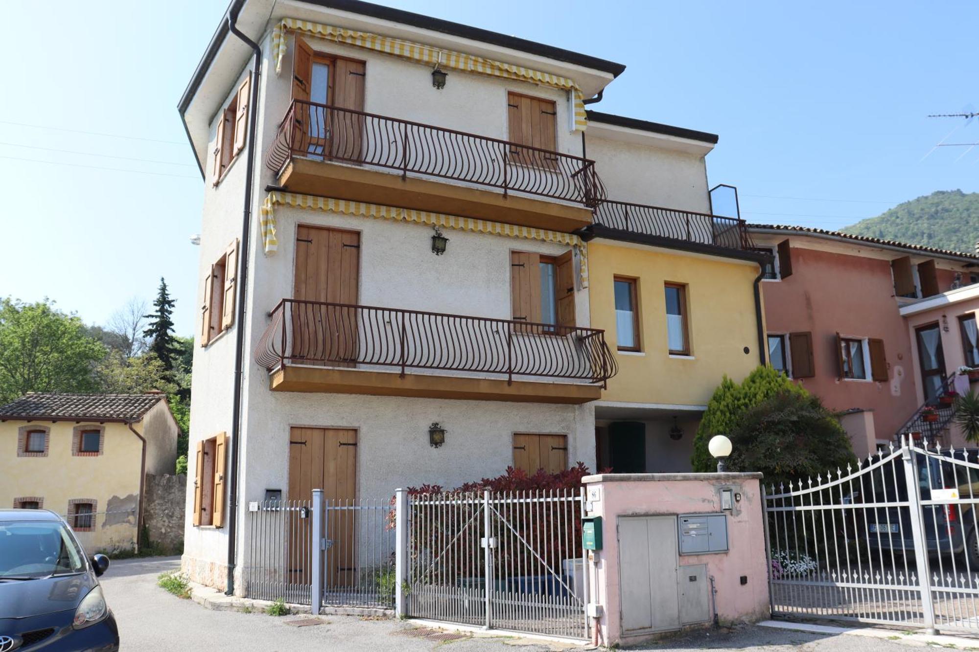 Monika Holiday 88 Astro Sul Garda Costermano Exterior foto
